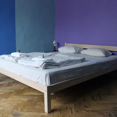 Viru Backpackers Ostello Reval