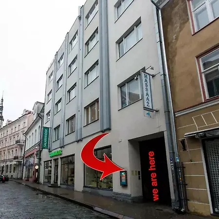 Viru Backpackers Hostel